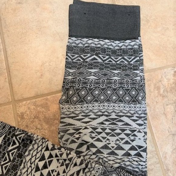 One 5 One Leggings - Picture 2 of 3